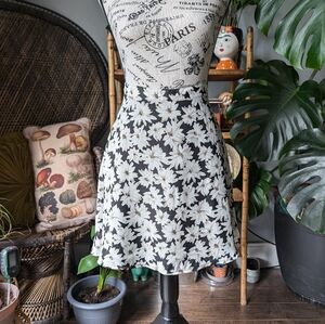 Vintage 90s Floral Mini Skirt Size Small